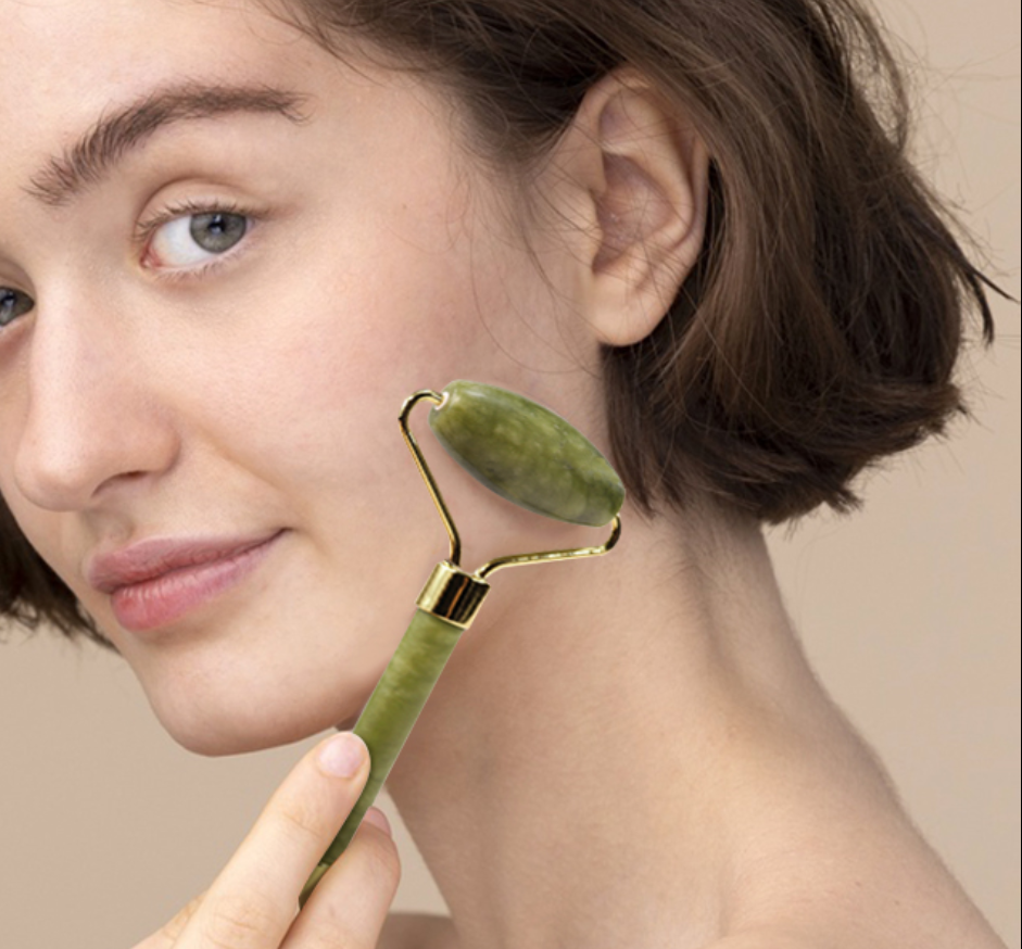 The Facial Tool That Has Women Globally Obsessed: Is Jade's Natural Power Truly Miraculous? Beauty Clinics Are Outraged!