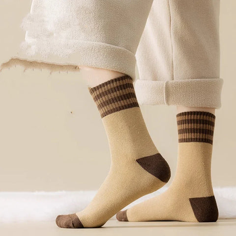 Hatmeo【10 Pairs】Women‘s Thick Wool Winter Socks to Keep Warm