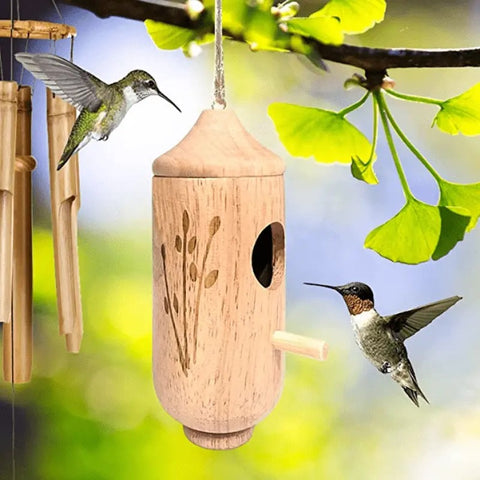 Hatmeo Wooden Hummingbird House