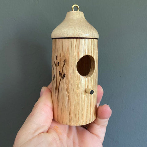 Hatmeo Wooden Hummingbird House